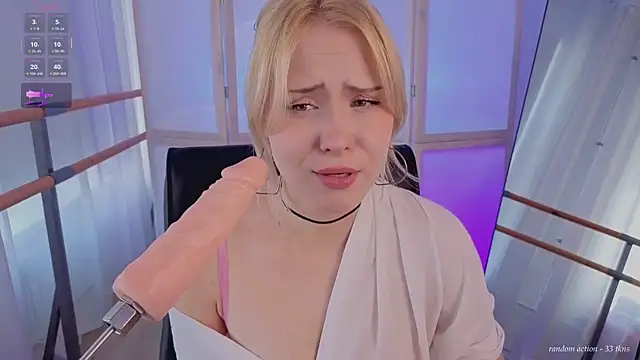 molly bloom online show from 04/21/26, 02:12