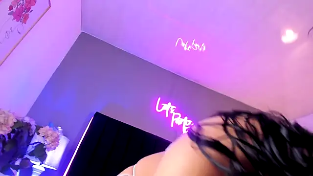Anny babby online show from 04/21/26, 11:39