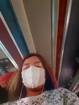 hana 2girl online show from 04/05/26, 07:37