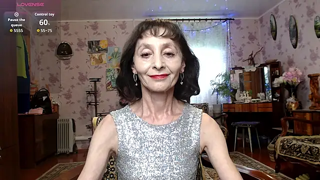 Snapshot of Shooting-Star- chatting on 04/08/26, 12:28 Shooting-Star- online show from 04/08/26, 12:28