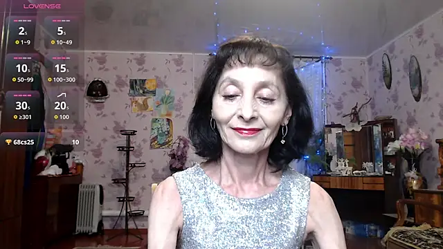 Snapshot of Shooting-Star- chatting on 04/14/26, 05:40 Shooting-Star- online show from 04/14/26, 05:40