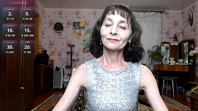 Snapshot of Shooting-Star- chatting on 03/28/26, 03:35 Shooting-Star- online show from 03/28/26, 03:35