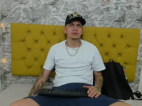 Max sstteel online show from 04/14/26, 01:27