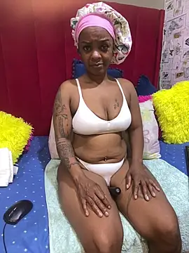 Snapshot of Cherrybootyofjoy86 chatting on 03/28/26, 12:44 Cherrybootyofjoy86 online show from 03/28/26, 12:44