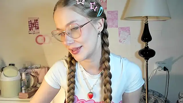 chloesweetbby online show from 04/12/26, 10:02