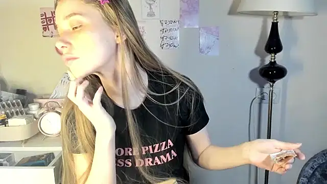 chloesweetbby online show from 04/05/26, 01:51