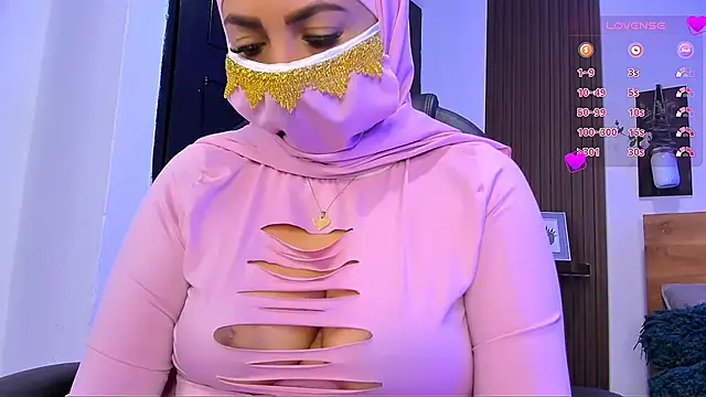 Nailea   online show from 03/28/26, 02:34