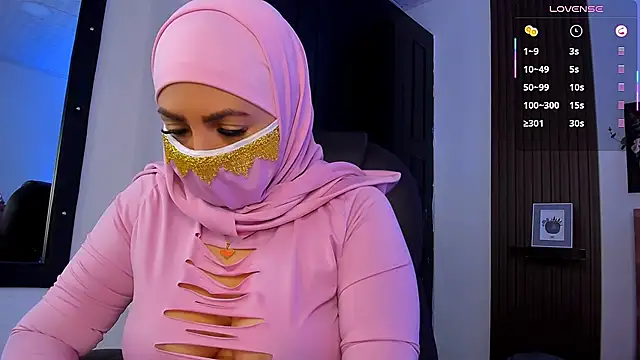 Nailea   online show from 04/08/26, 01:40