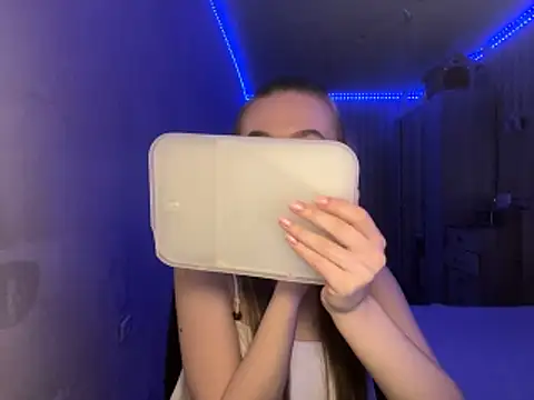 melissashineeee online show from 04/12/26, 01:36