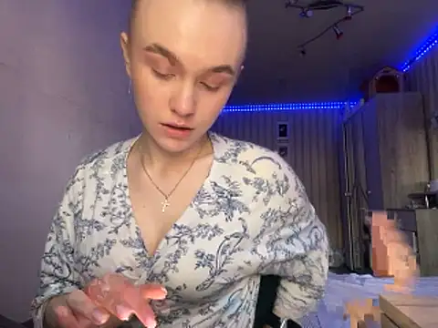 melissashineeee online show from 04/11/26, 11:36