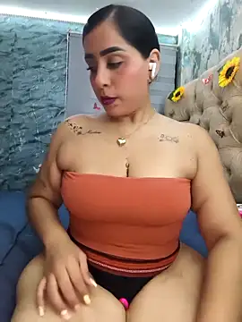 Snapshot of val_eria chatting on 04/09/26, 04:25 val eria online show from 04/09/26, 04:25