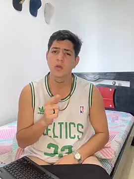 Snapshot of Johannes_mills chatting on 04/02/26, 05:30 Johannes mills online show from 04/02/26, 05:30