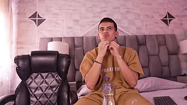 DrakoStone online show from 03/28/26, 09:05