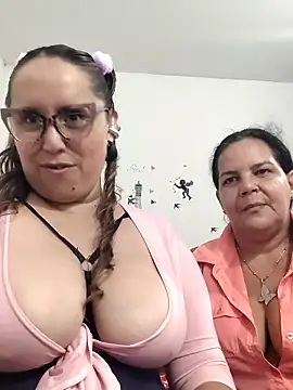 bunniositos online show from 05/26/26, 10:52