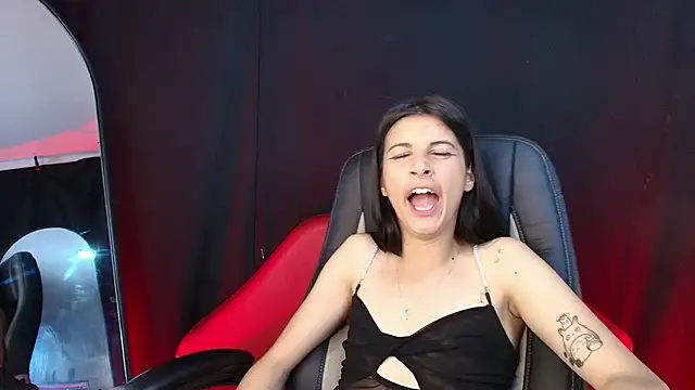 jazminswee online show from 04/14/26, 08:19