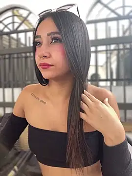 Ashley pinkk21 online show from 04/06/26, 08:21