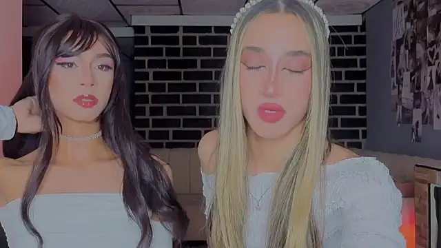 Miss sunshinee online show from 04/06/26, 12:28