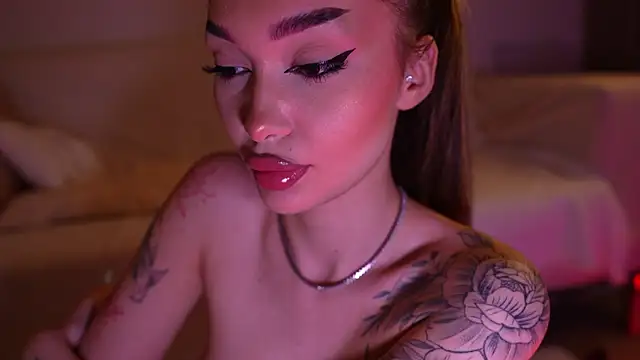 SashaFererra online show from 04/16/26, 09:39