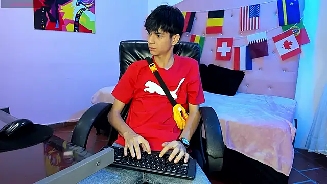 Snapshot of maxim_rod chatting on 07/01/26, 08:20 maxim rod online show from 07/01/26, 08:20