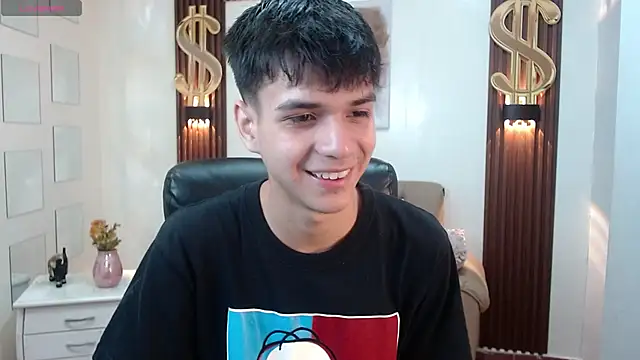 Snapshot of maxim_rod chatting on 06/07/26, 11:26 maxim rod online show from 06/07/26, 11:26