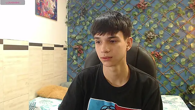 Snapshot of maxim_rod chatting on 03/29/26, 02:57 maxim rod online show from 03/29/26, 02:57