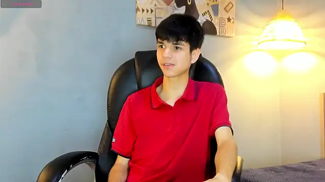 Snapshot of maxim_rod chatting on 07/08/26, 12:28 maxim rod online show from 07/08/26, 12:28