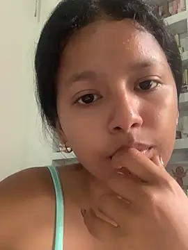 Snapshot of Cataleya2026 chatting on 04/14/26, 02:11 Cataleya2026 online show from 04/14/26, 02:11