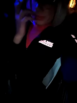 DomMONIKA online show from 04/10/26, 08:16