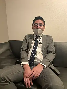 RYUICHI 1919 online show from 05/20/26, 10:34