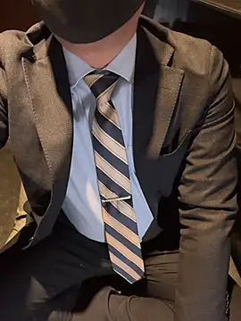 Snapshot of RYUICHI_1919 chatting on 03/31/26, 10:17 RYUICHI 1919 online show from 03/31/26, 10:17