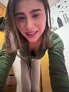 Emmaliz14 online show from 03/31/26, 07:49