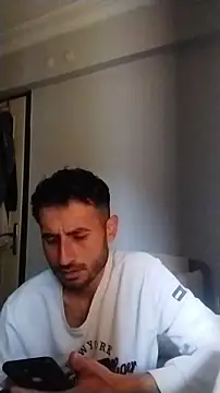 hornyturkishboy1994 online show from 03/30/26, 06:48