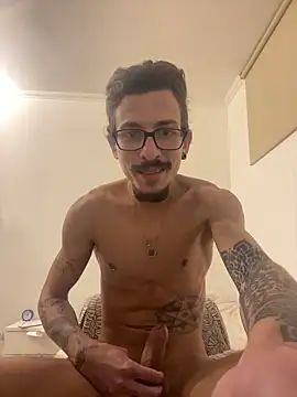 younghotcook online show from 04/01/26, 11:56