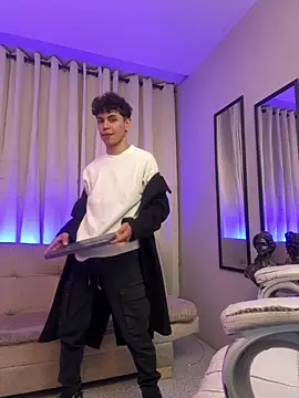 luch6oo9 online show from 04/26/26, 04:43