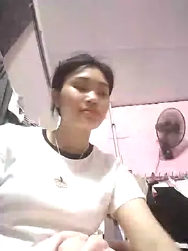 Snapshot of Saryloveparadise chatting on 03/28/26, 06:47 Saryloveparadise online show from 03/28/26, 06:47