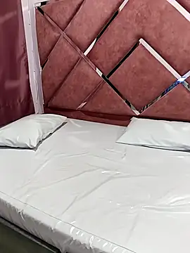 LucaColmal online show from 04/09/26, 08:53