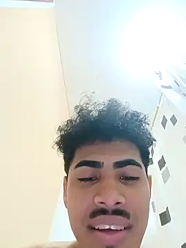 LucaColmal online show from 04/12/26, 12:36