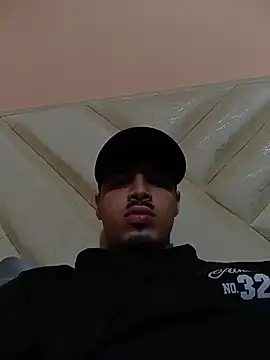 LucaColmal online show from 04/05/26, 02:40