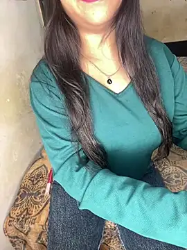 HOTTY ALIA1 online show from 04/02/26, 04:08