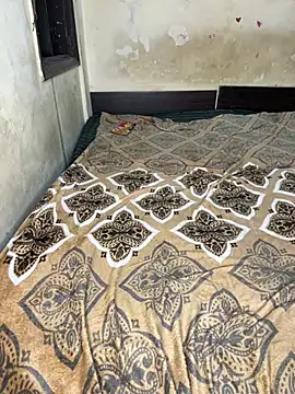 HOTTY ALIA1 online show from 04/06/26, 04:19