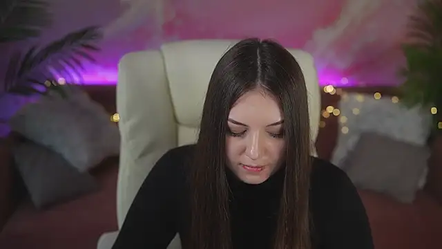 Snapshot of LindsyRawr chatting on 04/06/26, 07:04 LindsyRawr online show from 04/06/26, 07:04