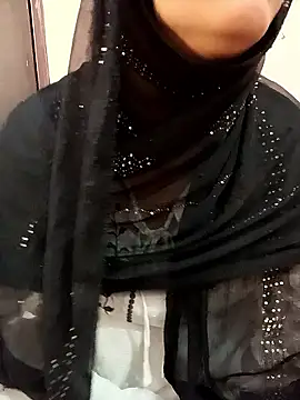 Snapshot of Miss_Noor__ chatting on 06/01/26, 08:14 Miss Noor online show from 06/01/26, 08:14