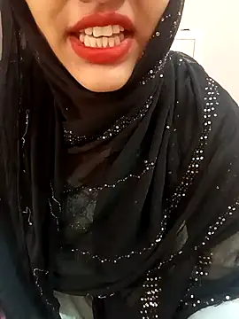 Miss Noor   online show from 05/17/26, 05:29