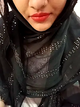 Miss Noor   online show from 04/23/26, 06:42