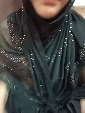 Snapshot of Miss_Noor__ chatting on 07/02/26, 03:23 Miss Noor online show from 07/02/26, 03:23