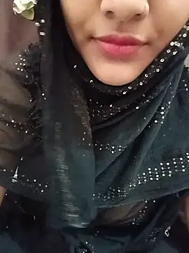 Snapshot of Miss_Noor__ chatting on 07/04/26, 03:46 Miss Noor online show from 07/04/26, 03:46