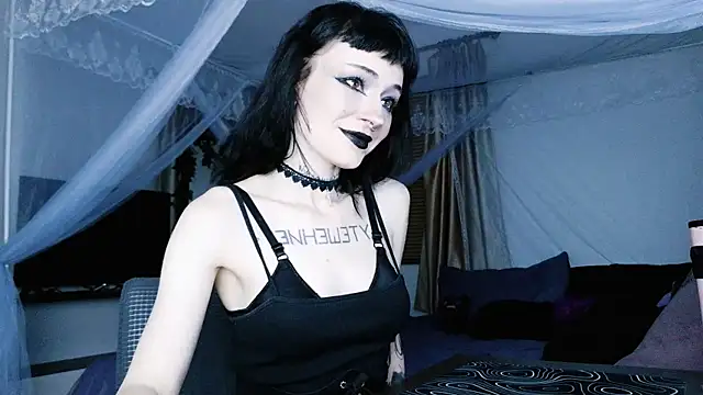 H3xD0ll online show from 04/26/26, 01:19