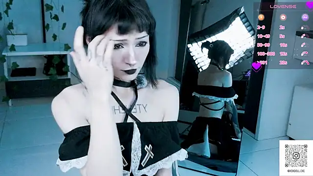 H3xD0ll online show from 08/02/26, 12:14