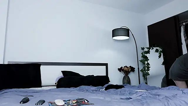 H3xD0ll online show from 04/23/26, 08:10