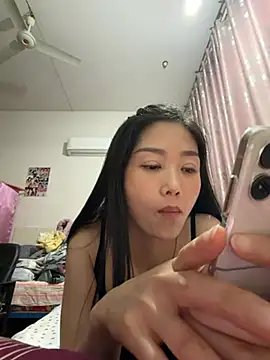 Snapshot of yuanpu0925 chatting on 05/11/26, 05:09 yuanpu0925 online show from 05/11/26, 05:09